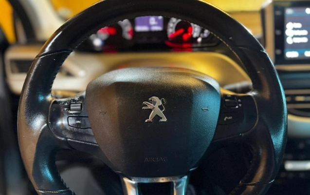 imagem-https://www.socarrao.com.br/sc-vehicle-images-prod/3597858/1788382078439-gb-0f75815.jpeg