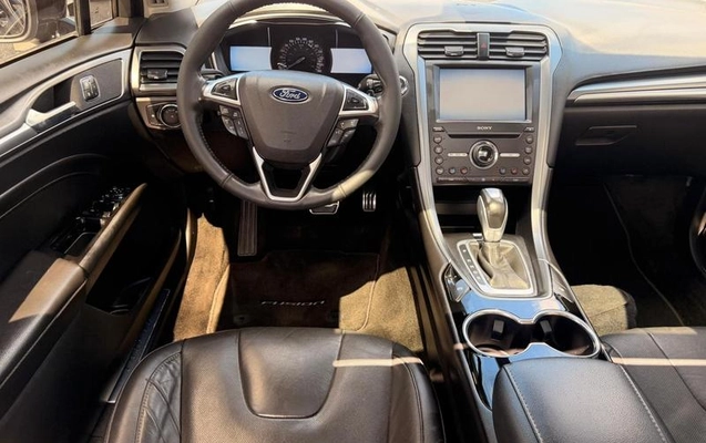 imagem-https://www.socarrao.com.br/sc-vehicle-images-prod/3597867/1788382270762-8444813_14_B_897fe20f0f.jpeg
