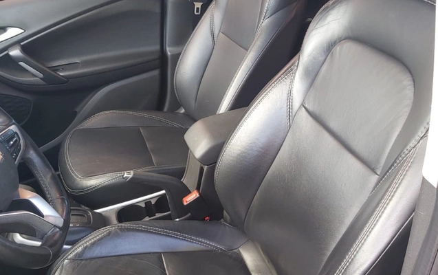 imagem-https://www.socarrao.com.br/sc-vehicle-images-prod/3597927/1788382486593-V2hhdHNBcHAgSW1hZ2UgMjAyNi0wOS0wMiBhdCAxNy40Ni4wMCAoMikuanBlZw.jpeg