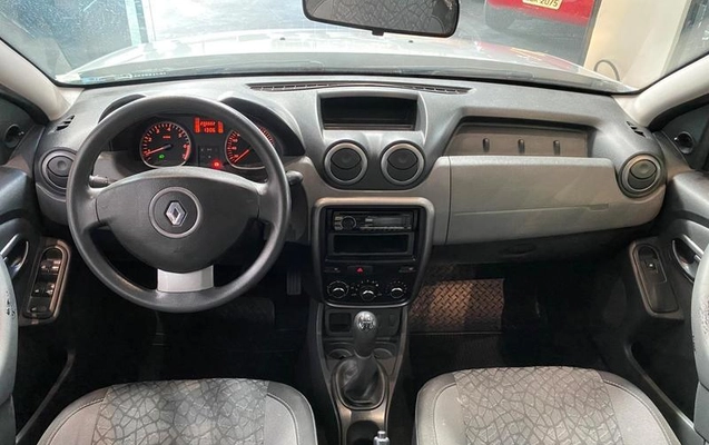 imagem-https://www.socarrao.com.br/sc-vehicle-images-prod/3598101/1788382698338-8317387_12_B_bd54e84a0f.jpeg