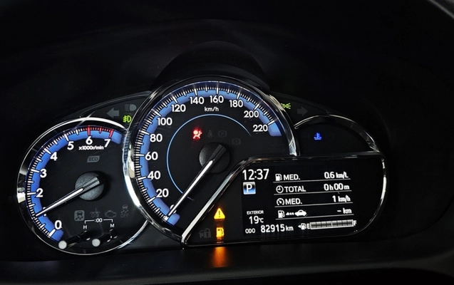 imagem-https://www.socarrao.com.br/sc-vehicle-images-prod/3598116/1788382735699-J3UbOUOhtXUo6TZ3a6cHb0X0gVKkA98E.jpg
