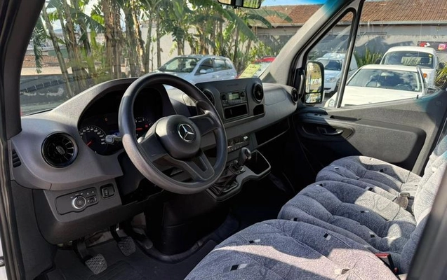 imagem-https://www.socarrao.com.br/sc-vehicle-images-prod/3598151/1788465611337-8444340_7_B_54161c3411.jpeg