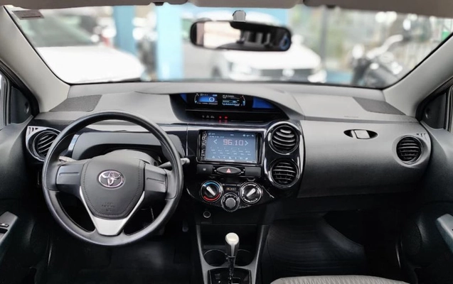 imagem-https://www.socarrao.com.br/sc-vehicle-images-prod/3598219/1789502562187-gb-7a3ed95.jpeg