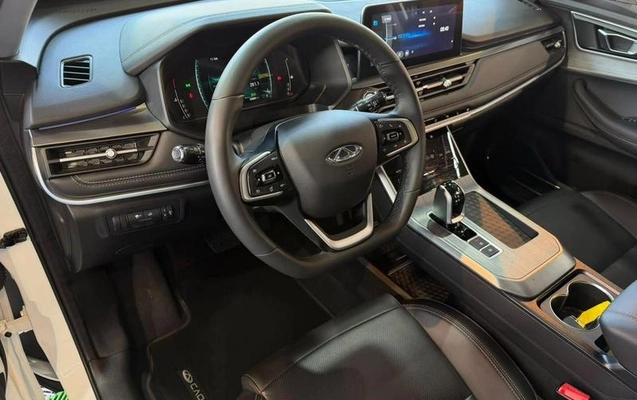 imagem-https://www.socarrao.com.br/sc-vehicle-images-prod/3598239/1789131552758-8442854_15_B_1ffaed29a6.jpeg