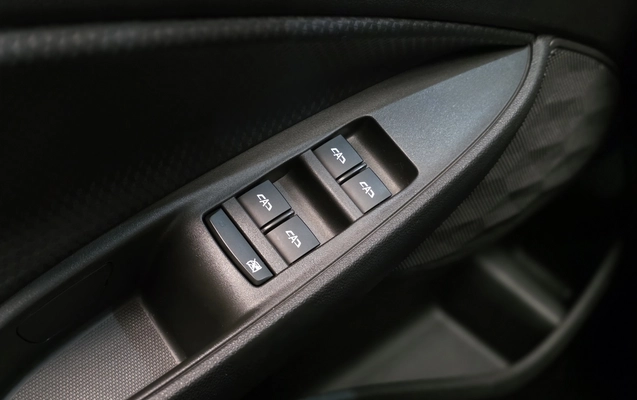 imagem-https://www.socarrao.com.br/sc-vehicle-images-prod/3598242/1788383462607-1_040033.jpg
