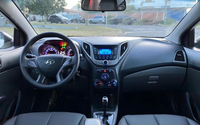 imagem-https://www.socarrao.com.br/sc-vehicle-images-prod/3598349/1788383719190-7872398_9_B_60429bd82b.jpeg