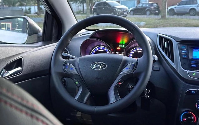 imagem-https://www.socarrao.com.br/sc-vehicle-images-prod/3598349/1788383719203-7872398_18_B_7957a0982c.jpeg