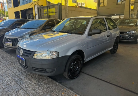 Volkswagen Gol City 1.0 Mi 8V 2p 2006 Prata — foto 1 de 3