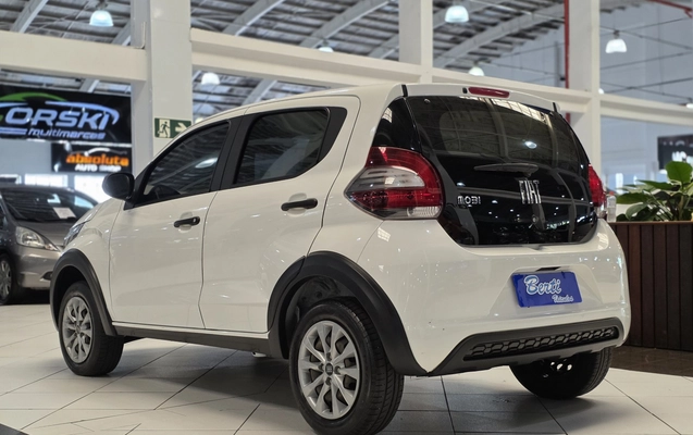 imagem-https://www.socarrao.com.br/sc-vehicle-images-prod/3598523/1788384060555-1_030931.jpg
