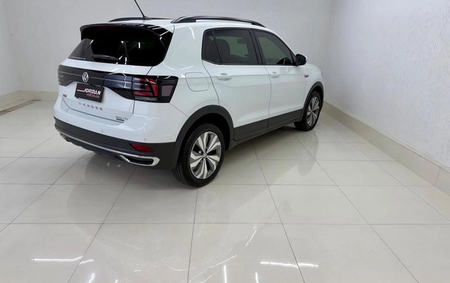 imagem-https://www.socarrao.com.br/sc-vehicle-images-prod/3598527/1788387297851-8445062_8_B_effae618a8.jpeg