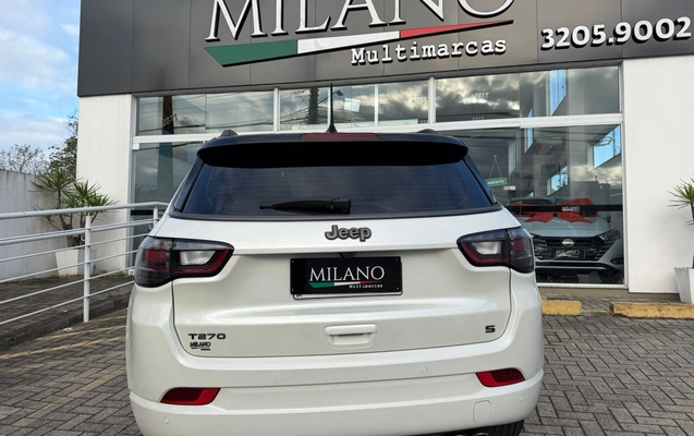 imagem-https://www.socarrao.com.br/sc-vehicle-images-prod/3598532/1788384129932-003_30024bc922fad984a52542b6cebcbb5e.jpeg