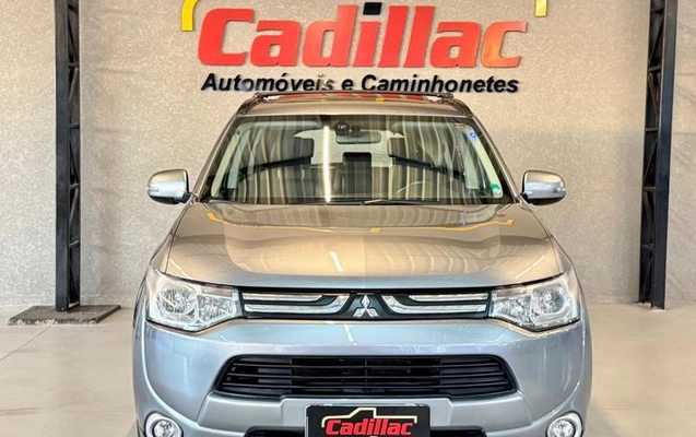 imagem-https://www.socarrao.com.br/sc-vehicle-images-prod/3598533/1789499800448-8253456_1_B_2dca8c4889.jpeg