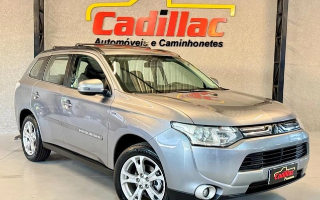imagem-https://www.socarrao.com.br/sc-vehicle-images-prod/3598533/1789499800449-8253456_9_B_19307786c8.jpeg