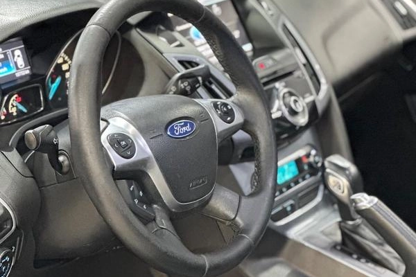 imagem-https://www.socarrao.com.br/sc-vehicle-images-prod/3598908/1789160787450-8443509_12_B_de2ba052aa.jpeg