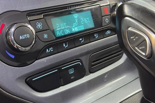imagem-https://www.socarrao.com.br/sc-vehicle-images-prod/3598908/1789160787454-8443509_9_B_912d1fab57.jpeg