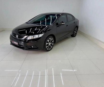 Honda Civic 2016 Preto — foto 1 de 3