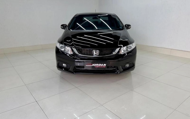 imagem-https://www.socarrao.com.br/sc-vehicle-images-prod/3598972/1788387220283-8445146_3_B_52879d8009.jpeg