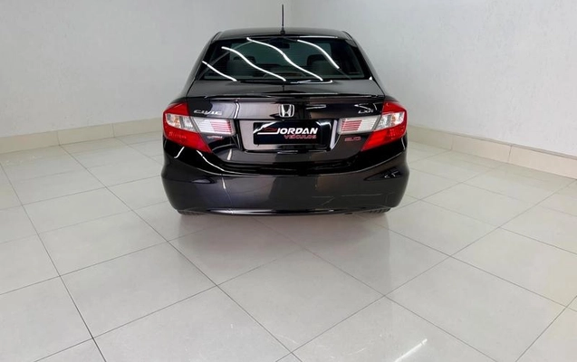 imagem-https://www.socarrao.com.br/sc-vehicle-images-prod/3598972/1788387220290-8445146_7_B_42eacca391.jpeg