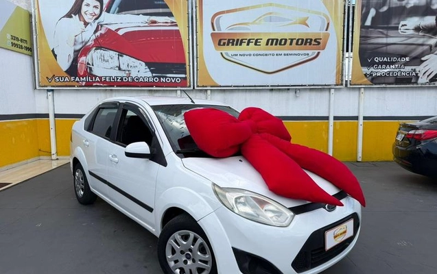 imagem-https://www.socarrao.com.br/sc-vehicle-images-prod/3598975/1788385742844-8444825_7_B_b2e519aec7.jpeg