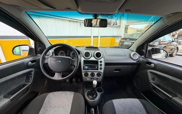 imagem-https://www.socarrao.com.br/sc-vehicle-images-prod/3598975/1788385742858-8444825_3_B_b9451a0568.jpeg
