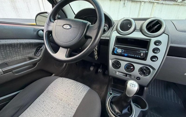 imagem-https://www.socarrao.com.br/sc-vehicle-images-prod/3598975/1788385742866-8444825_7_B_5a0e8fa361.jpeg