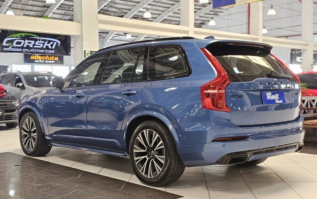 imagem-https://www.socarrao.com.br/sc-vehicle-images-prod/3598976/1788385758228-1_060250.jpg