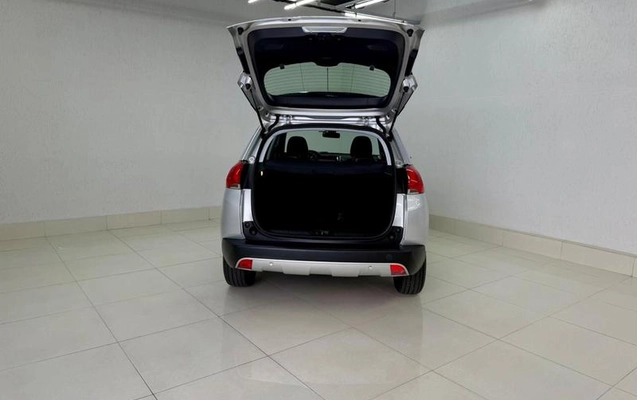 imagem-https://www.socarrao.com.br/sc-vehicle-images-prod/3599110/1788387715544-8445160_10_B_04b4ace20b.jpeg