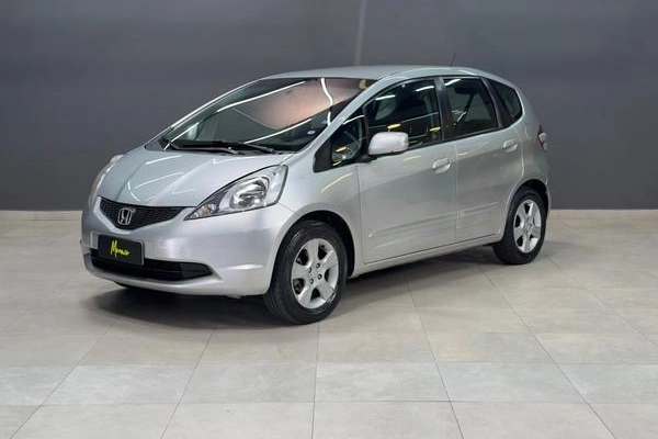 imagem-https://www.socarrao.com.br/sc-vehicle-images-prod/3599157/1789657569087-8444511_1_B_1dd46379ca.jpeg