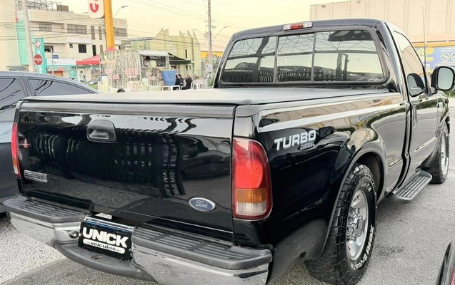 imagem-https://www.socarrao.com.br/sc-vehicle-images-prod/3599259/1788386289030-8445164_10_B_b184f8dc70.jpeg