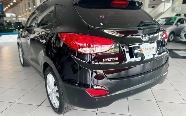 imagem-https://www.socarrao.com.br/sc-vehicle-images-prod/3599298/1789657734573-8419210_7_B_07d5e64b0d.jpeg