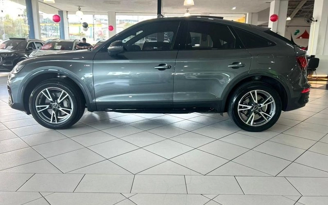 imagem-https://www.socarrao.com.br/sc-vehicle-images-prod/3599368/1789657740195-8444123_8_B_049211e226.jpeg