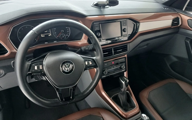 imagem-https://www.socarrao.com.br/sc-vehicle-images-prod/3599673/1788387981105-003_1e4e40f05b14a7fd7c64d67bd9afe85d.jpeg