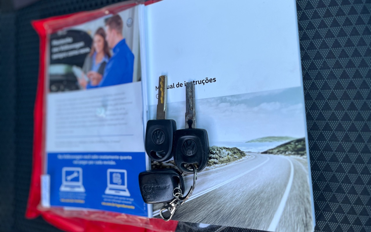 imagem-https://www.socarrao.com.br/sc-vehicle-images-prod/3599700/1788388069533-SU1HXzMwNjAuanBlZw.jpeg