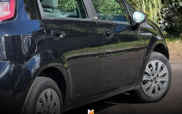 imagem-https://www.socarrao.com.br/sc-vehicle-images-prod/3600366/1788980955509-8438780_9_B_12cd7bdecb.jpeg