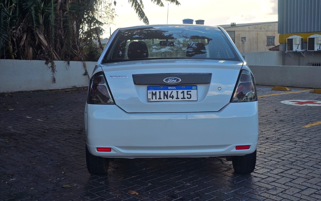 imagem-https://www.socarrao.com.br/sc-vehicle-images-prod/3600667/1788391622991-V2hhdHNBcHAgSW1hZ2UgMjAyNi0wOS0wMiBhdCAyMC4yMC4wMCAoMikuanBlZw.jpeg