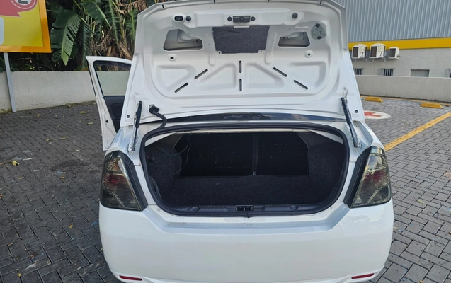 imagem-https://www.socarrao.com.br/sc-vehicle-images-prod/3600667/1788391623162-V2hhdHNBcHAgSW1hZ2UgMjAyNi0wOS0wMiBhdCAyMC4yMC4wNCAoMykuanBlZw.jpeg