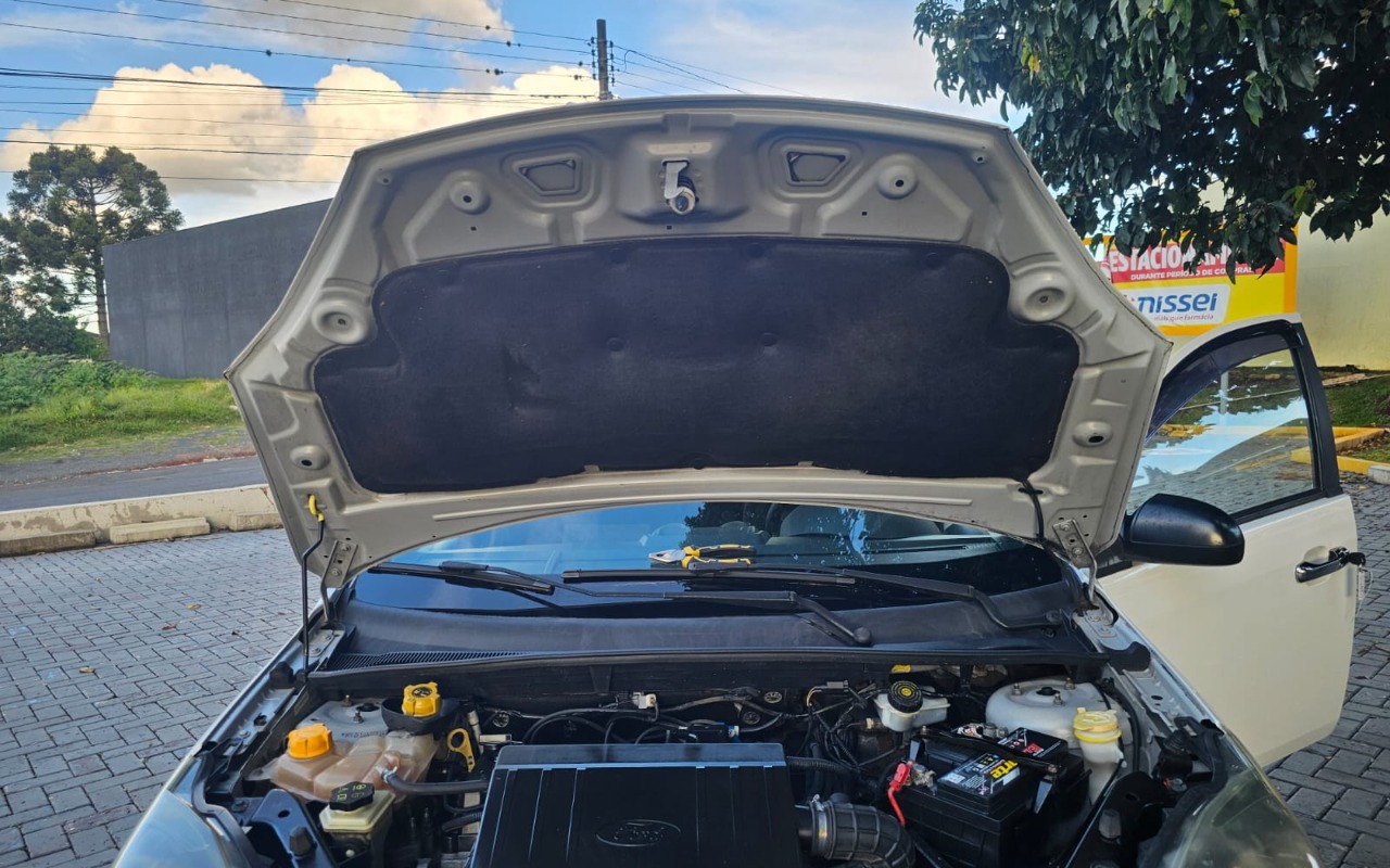 imagem-https://www.socarrao.com.br/sc-vehicle-images-prod/3600667/1788391623309-V2hhdHNBcHAgSW1hZ2UgMjAyNi0wOS0wMiBhdCAyMC4yMC4wMyAoMikuanBlZw.jpeg