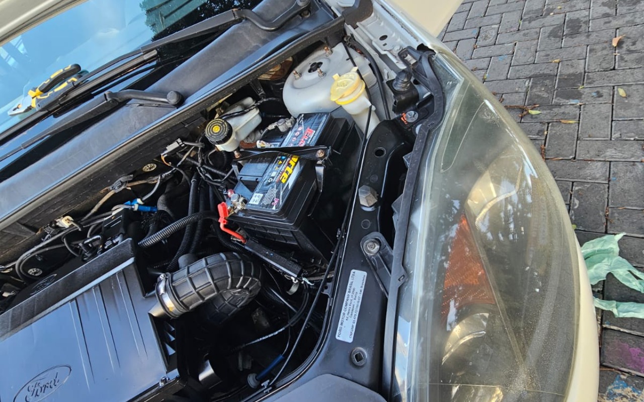 imagem-https://www.socarrao.com.br/sc-vehicle-images-prod/3600667/1788391623467-V2hhdHNBcHAgSW1hZ2UgMjAyNi0wOS0wMiBhdCAyMC4yMC4wMy5qcGVn.jpeg