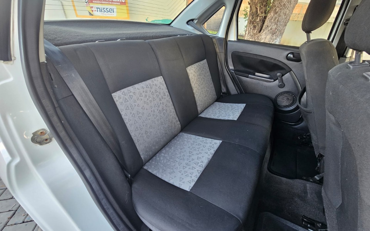 imagem-https://www.socarrao.com.br/sc-vehicle-images-prod/3600667/1788391624702-V2hhdHNBcHAgSW1hZ2UgMjAyNi0wOS0wMiBhdCAyMC4yMC4wNCAoMSkuanBlZw.jpeg