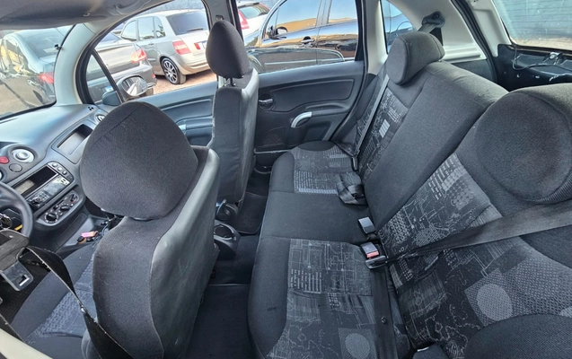 imagem-https://www.socarrao.com.br/sc-vehicle-images-prod/3600849/1788392176705-V2hhdHNBcHAgSW1hZ2UgMjAyNi0wOS0wMiBhdCAyMC4zMC4wNyAoMikuanBlZw.jpeg