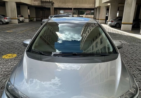 Honda Fit 2019 Prata — foto 1 de 3