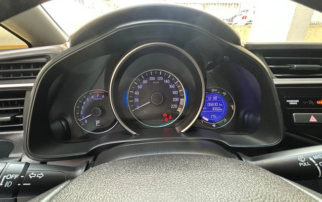 imagem-https://www.socarrao.com.br/sc-vehicle-images-prod/3600992/1788394515117-V2hhdHNBcHAgSW1hZ2UgMjAyNi0wOS0wMiBhdCAxNC4wNS4xMy5qcGVn.jpeg