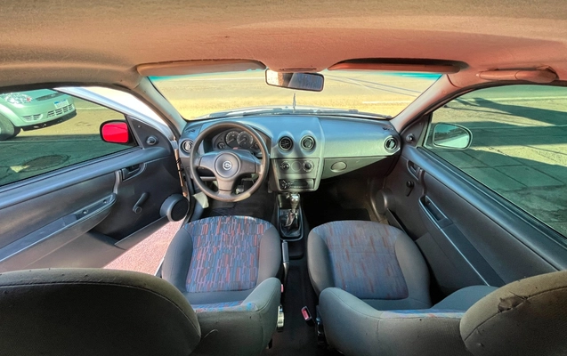 imagem-https://www.socarrao.com.br/sc-vehicle-images-prod/3601282/1788393533840-V2hhdHNBcHAgSW1hZ2UgMjAyNi0wOS0wMiBhdCAyMC41NC4yMCAoMikuanBlZw.jpeg
