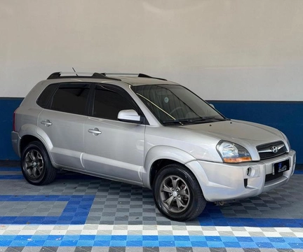 Hyundai Tucson 2.0 16V Aut. 2010 Prata — foto 1 de 3