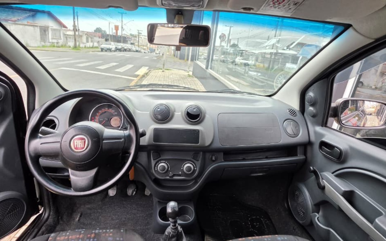 imagem-https://www.socarrao.com.br/sc-vehicle-images-prod/3602304/1788397103699-V2hhdHNBcHAgSW1hZ2UgMjAyNi0wOC0yNSBhdCAxNC41NC4wNSAoMSkuanBlZw.jpeg