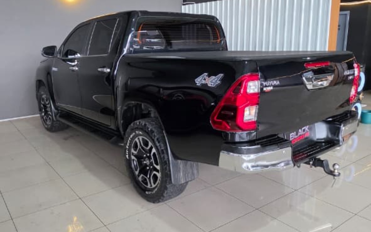 imagem-https://www.socarrao.com.br/sc-vehicle-images-prod/3602811/1788399178144-V2hhdHNBcHAgSW1hZ2UgMjAyNi0wOC0xNCBhdCAxNS40Ni4zOCAoMSkuanBlZw.jpeg