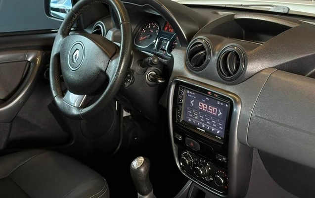 imagem-https://www.socarrao.com.br/sc-vehicle-images-prod/3603086/1788399875410-8380522_10_B_2651208f8a.jpeg