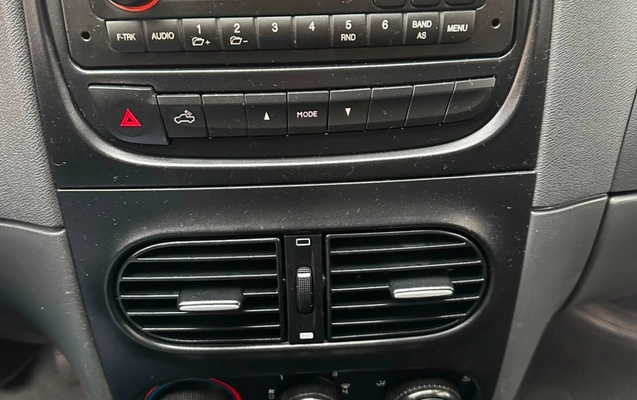 imagem-https://www.socarrao.com.br/sc-vehicle-images-prod/3603586/1788401747827-V2hhdHNBcHAgSW1hZ2UgMjAyNi0wOC0xNCBhdCAxNS40NC4yNSAoMikuanBlZw.jpeg