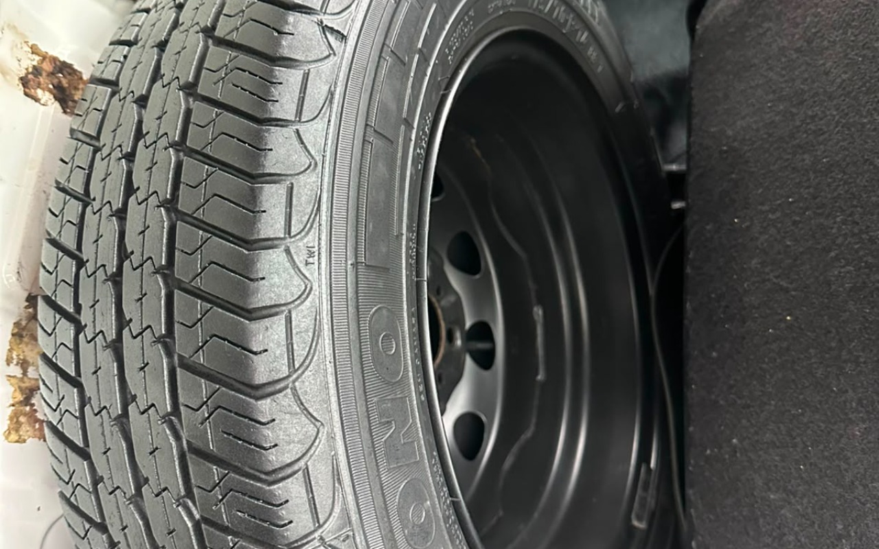 imagem-https://www.socarrao.com.br/sc-vehicle-images-prod/3603586/1788401748062-V2hhdHNBcHAgSW1hZ2UgMjAyNi0wOC0xNCBhdCAxNS40NC4yNi5qcGVn.jpeg