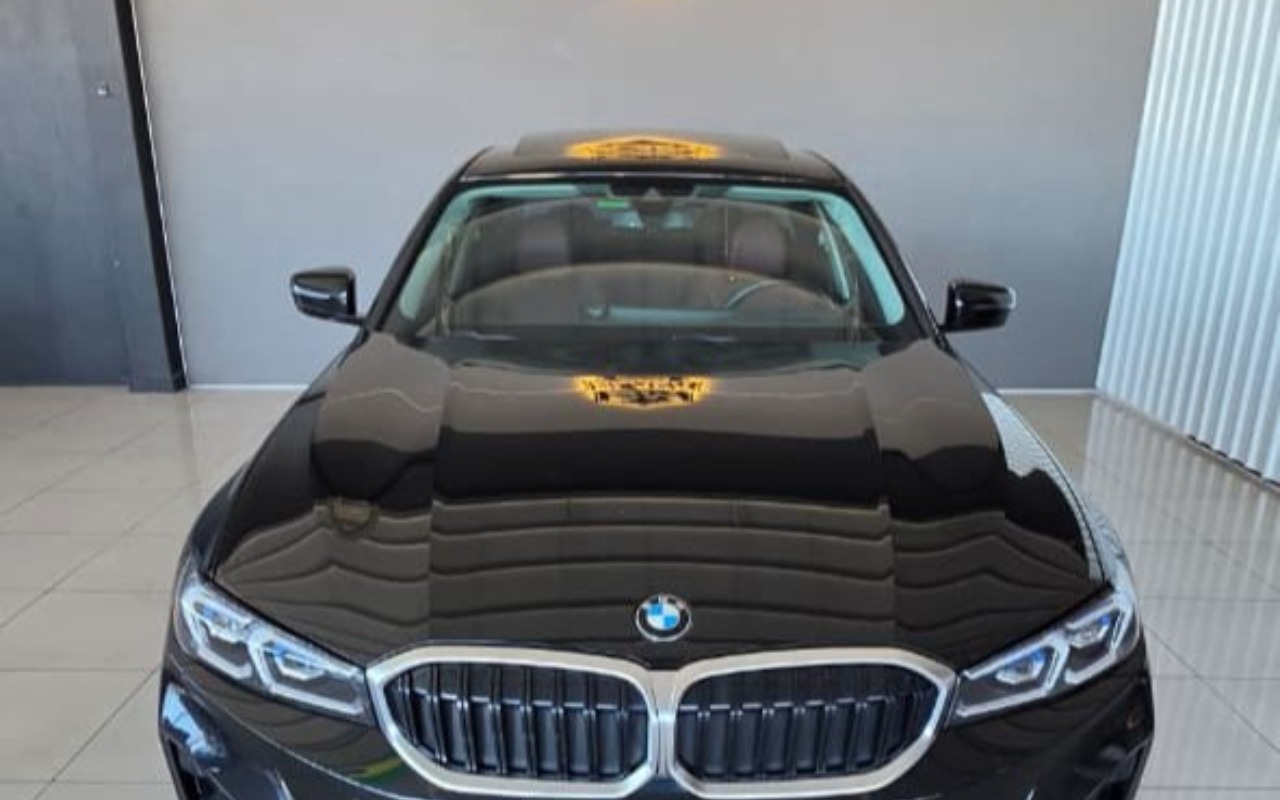 imagem-https://www.socarrao.com.br/sc-vehicle-images-prod/3603691/1788402270148-V2hhdHNBcHAgSW1hZ2UgMjAyNi0wOC0wMSBhdCAxMS4wNy4xMSAoMikuanBlZw.jpeg